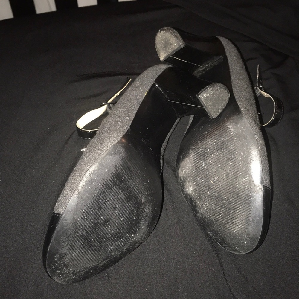 Shoes - Picture 4 of 4